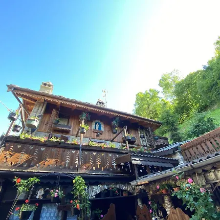 La Maison De Julie Pre-Saint-Didier Exterior photo