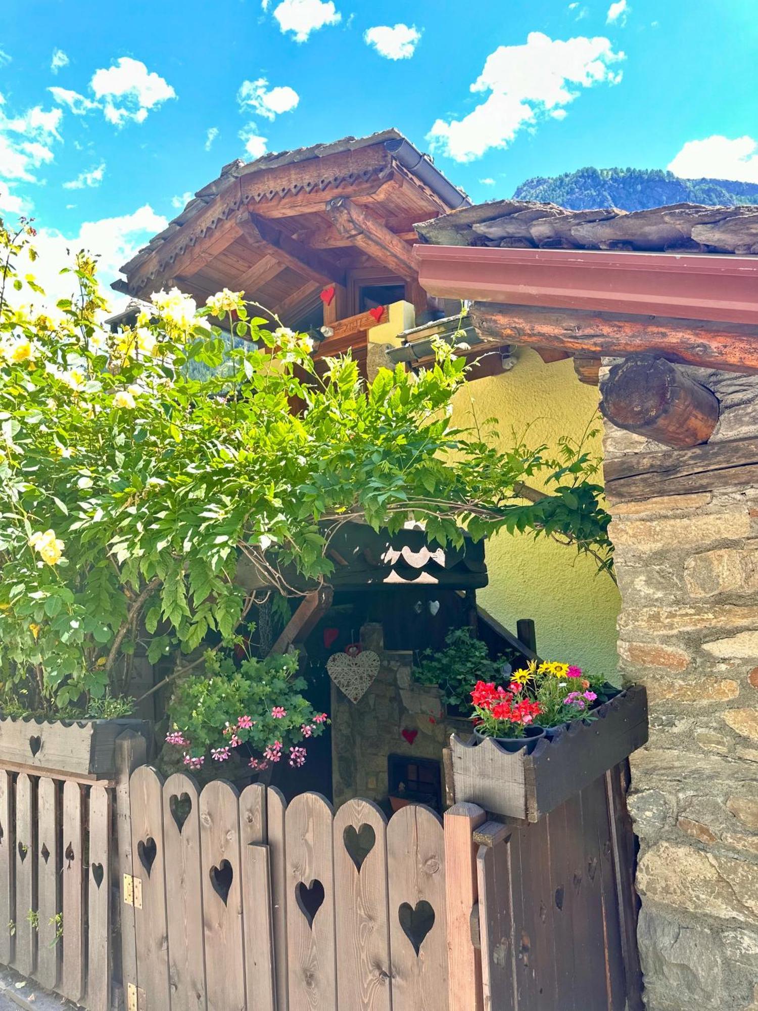 La Maison De Julie