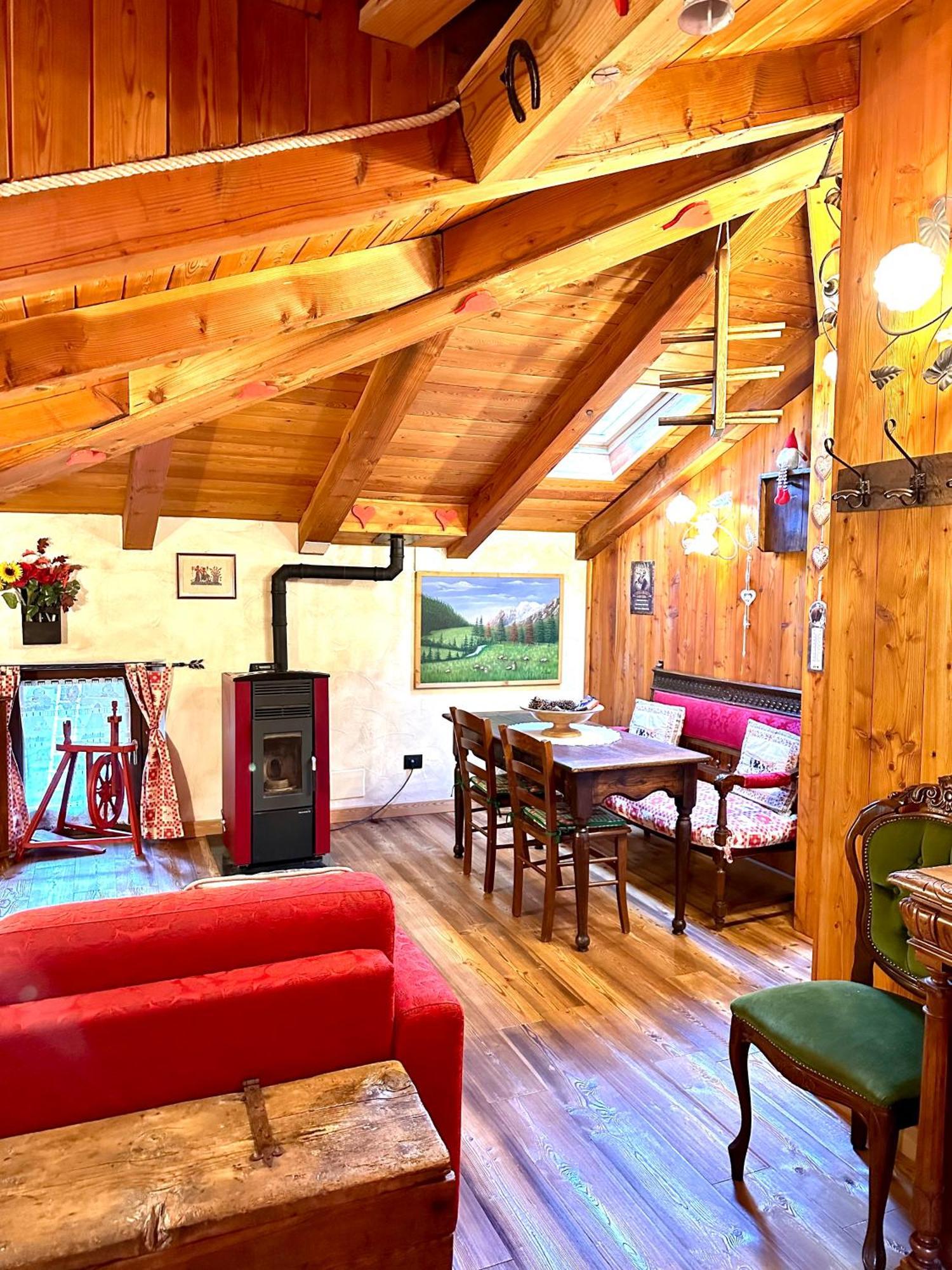 La Maison De Julie Apartment