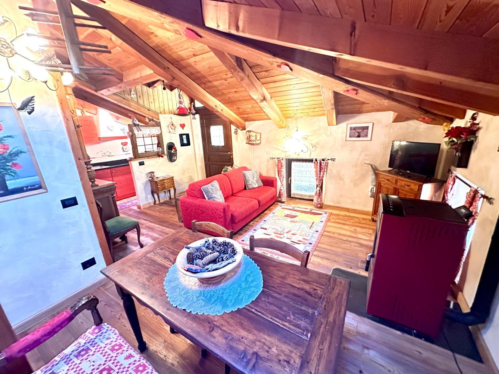 La Maison De Julie